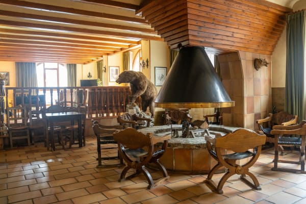 entrada restaurante san glorio